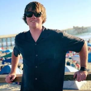 Meet your Posher, Arik